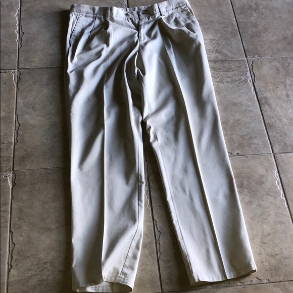 Men’s Dockers Pants (6) - Picture 2 of 7